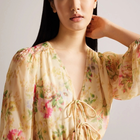 🍒NWT🍒 TED BAKER FLORAL DRESS - Picture 1 of 10